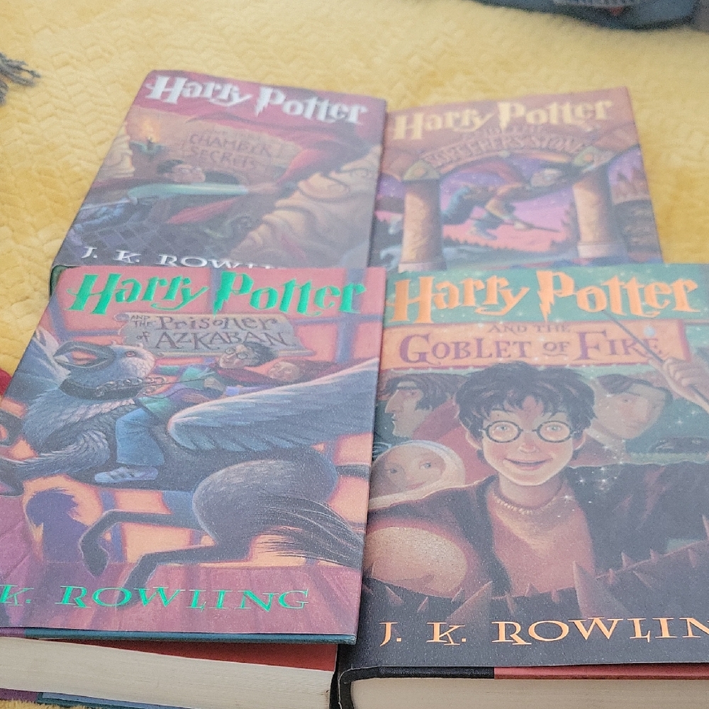 Warner Bros. Harry Potter Book Set - Multicolor furst edition 4 books